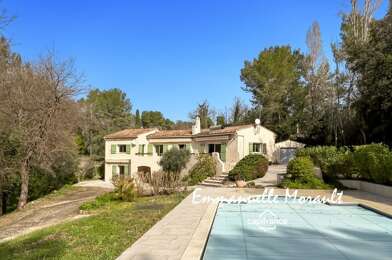 Maison 7 pièces 749000 €