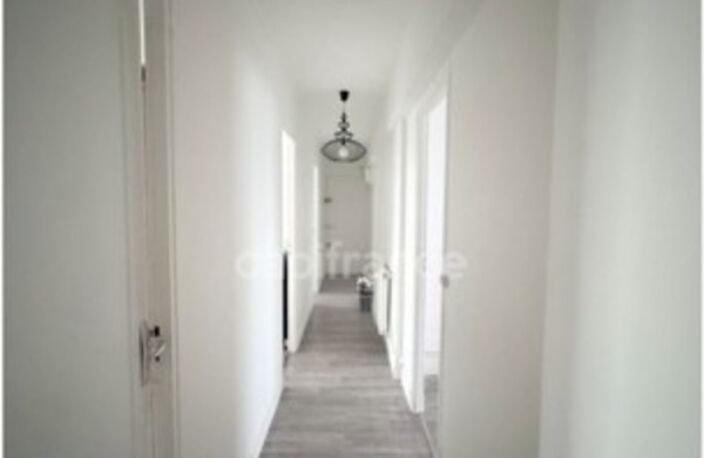 Appartement à vendre 4 pièces 64M2 - CHAMPIGNY SUR MARNE (94) — photo 3