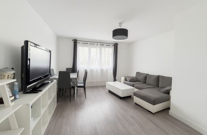 Appartement à vendre 4 pièces 64M2 - CHAMPIGNY SUR MARNE (94) — photo 5