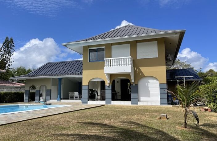 Dpt Guyane (973), à vendre KOUROU exceptionnelle maison bourgeoise, très bien située près du lac diable — photo 2