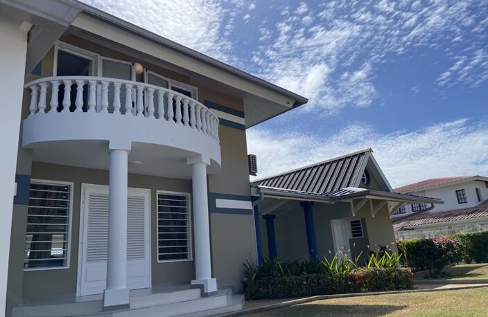 Dpt Guyane (973), à vendre KOUROU exceptionnelle maison bourgeoise, très bien située près du lac diable — photo 5