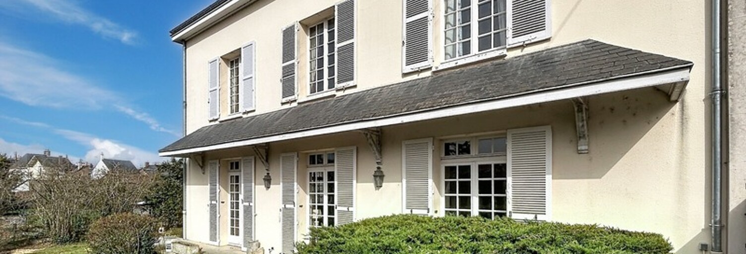 Maison 12 Pièces 291 m² à vendre à Montval-sur-Loir (72500)