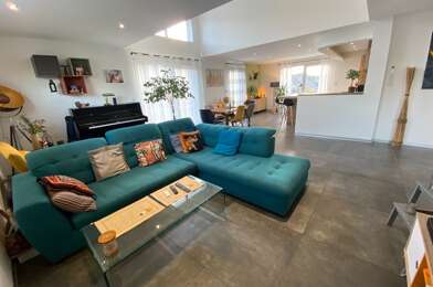 Maison 6 pièces 399000 €