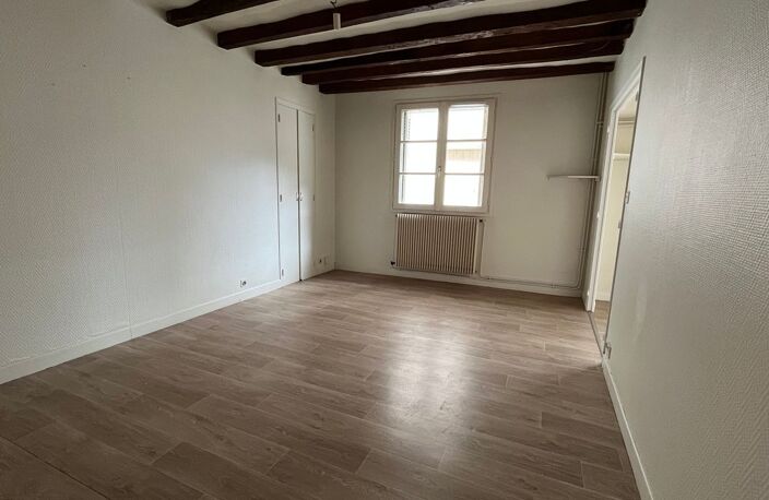 Saint Martin le Beau - Maison T5 — photo 2