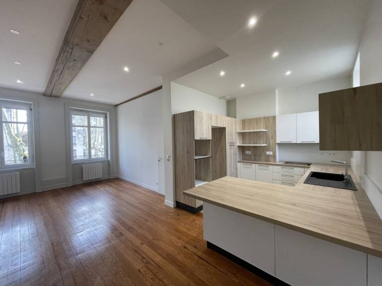 T2 — photo 1