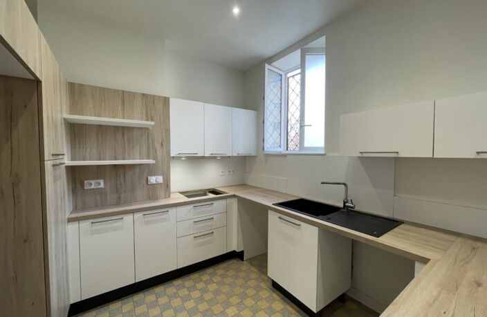 T2 — photo 2