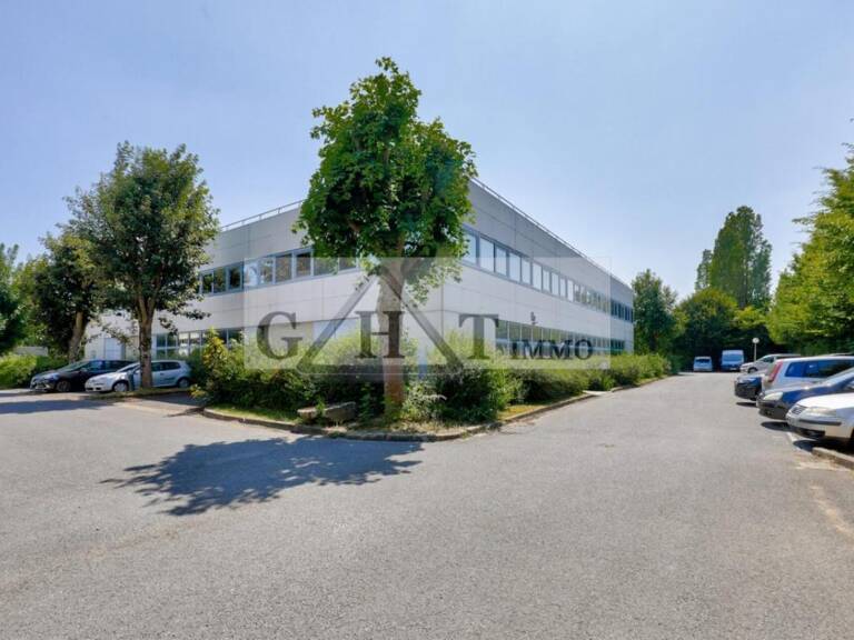 Entrepôt 394m² Aulnay-sous-Bois — photo 1