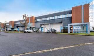 Local industriel  494 m² à louer à Villepinte (93420)