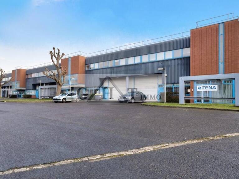 Entrepôt Bureaux 494m² Villepinte — photo 1