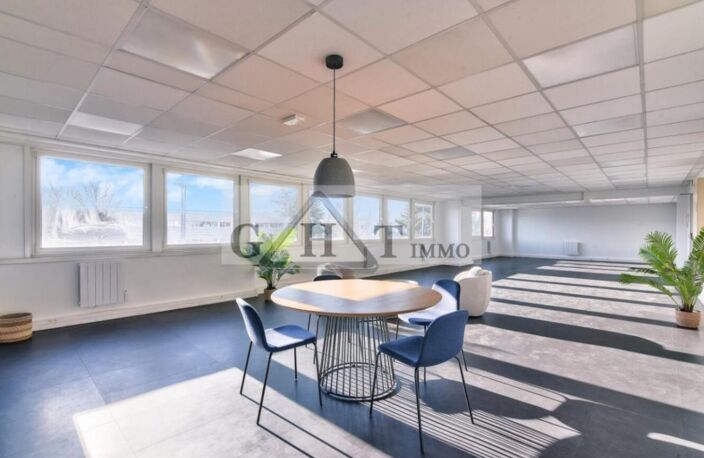Bureaux 118m² Aulnay-sous-Bois — photo 4