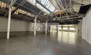 Local industriel  900 m² à vendre à Pantin (93500)