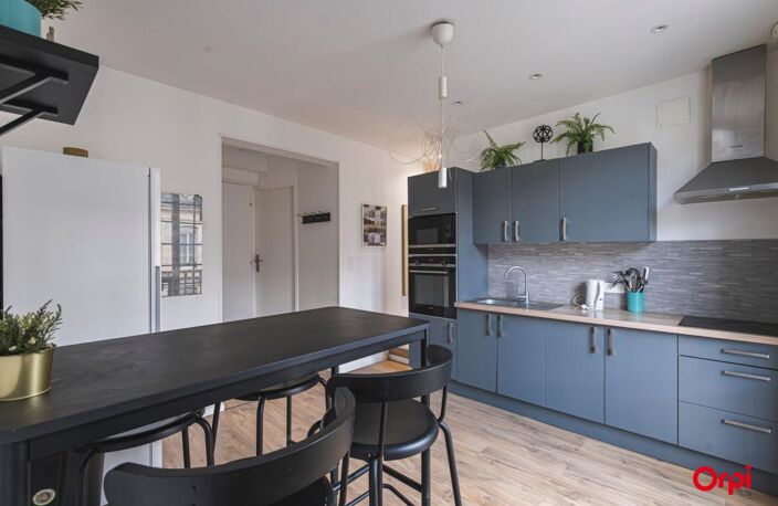 Appartement À Vendre — photo 2