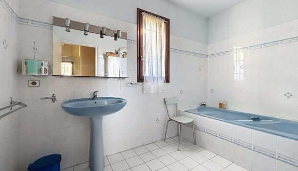 Villa / Maison 5 pièces  à vendre Périgny 17180