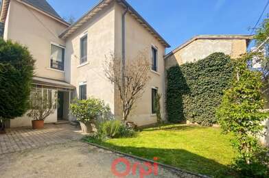 Maison 7 pièces 1045000 €