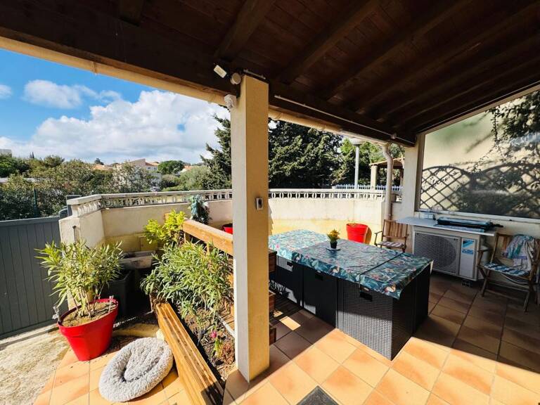 Maison de ville avec 2 terrasses et une vaste loggia de 30m2 à l'étage — photo 1