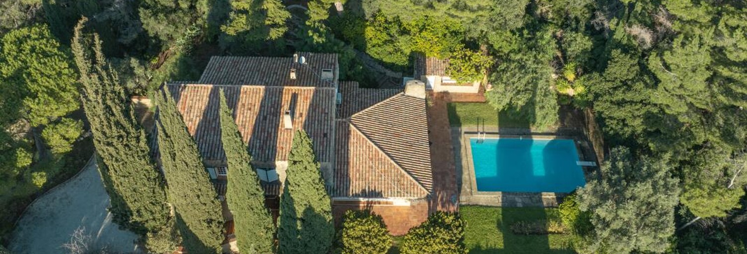 Maison 8 Pièces 400 m² à vendre à Sanary-sur-Mer (83110)