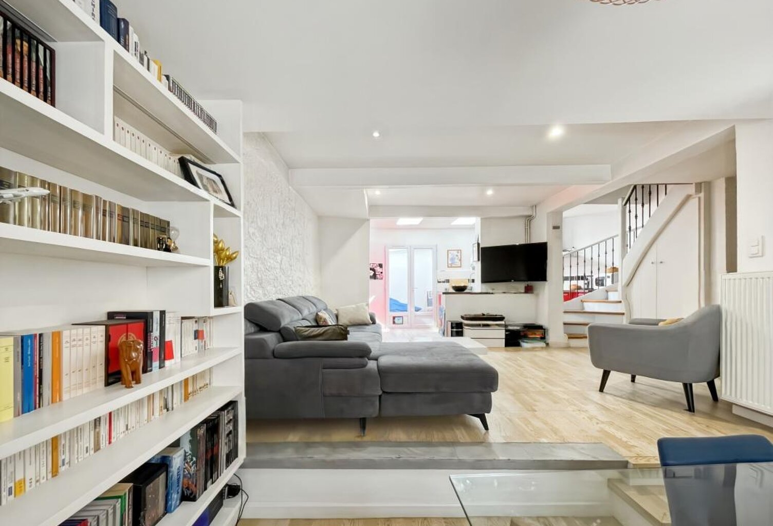 Toulouse, Cœur Minimes, au pied du métro et de l'église, Maison 4 pièces à Vendre — photo 1