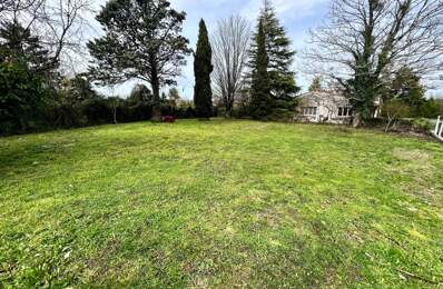Terrain À Vendre 715m2 SAINTES — photo du bien