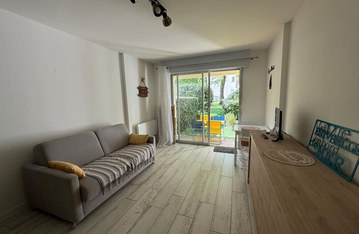 Studio en rez de jardin - Belle terrasse et jardinet - — photo 4