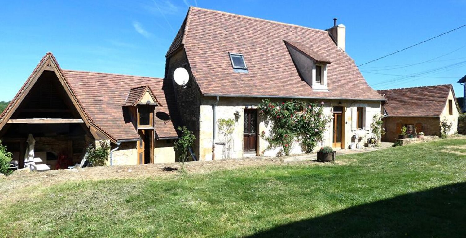 Maison 127 m2 / 2 chambres / studio / grange /  terrain 3305m² — photo 1