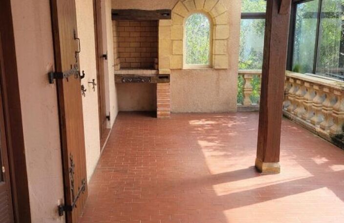 Maison 8 pièces 180 m2, parc de 8700 M2 avec dépendances — photo 5