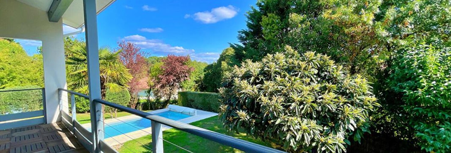 Maison 7 Pièces 186 m² à vendre à Latresne (33360)