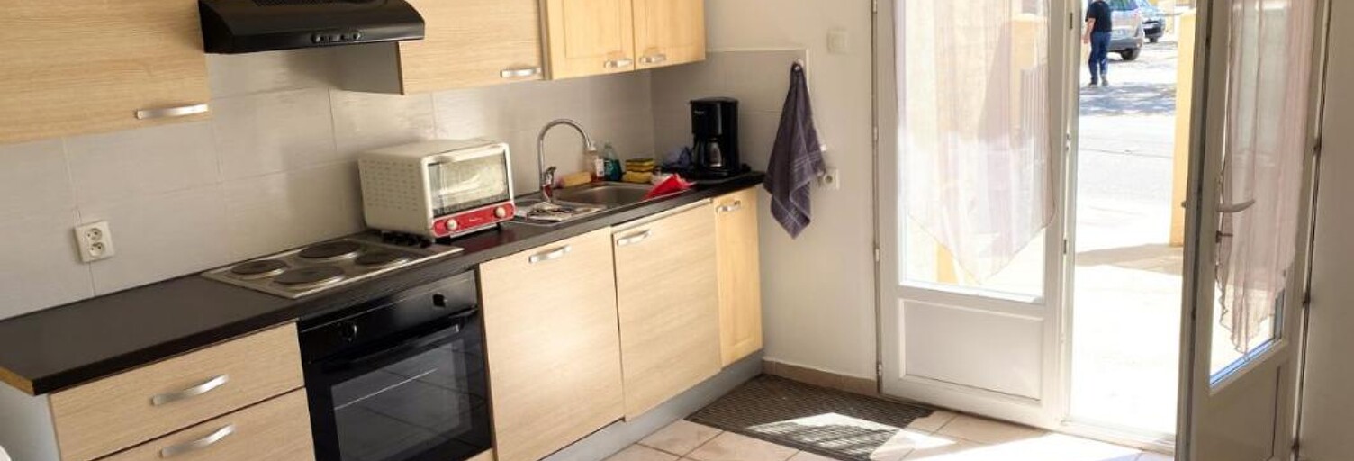 Immeuble  142 m² à vendre à Lauris (84360)