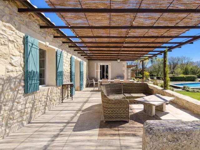 Maison de plain-pied très bien située, avec vue Alpilles — photo du bien
