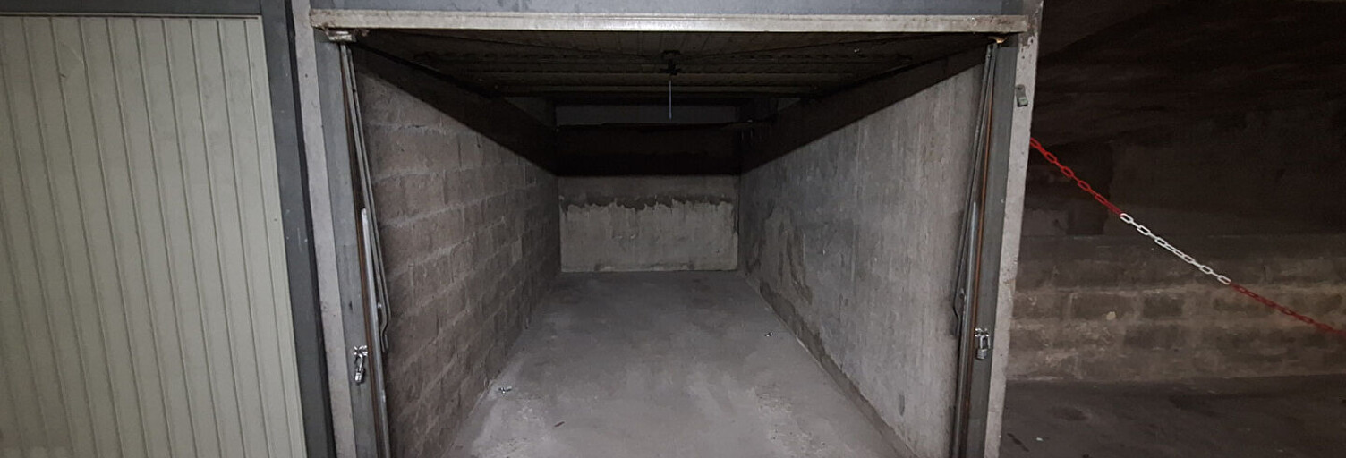 Garage  12 m² à louer à Champs-sur-Marne (77420)