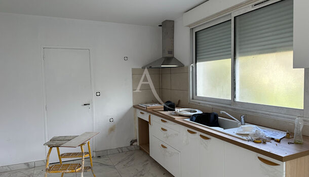 Villa / Maison 4 pièces  à louer Rochefort 17300