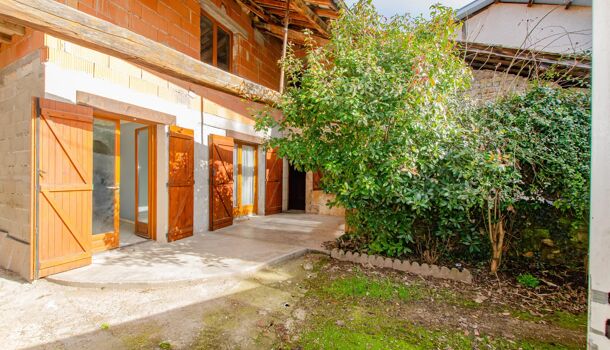 Maison de Village  6 pièces  à vendre Chatte 38160