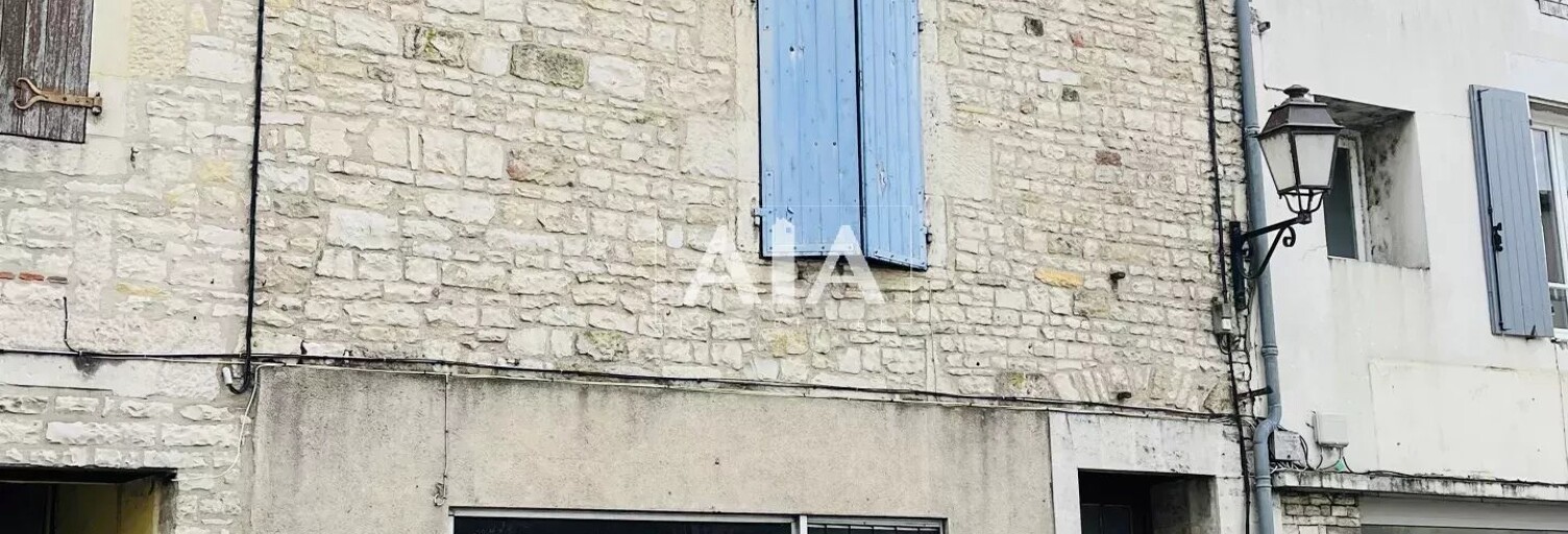 Immeuble  93 m² à vendre à Mansle-les-Fontaines (16230)