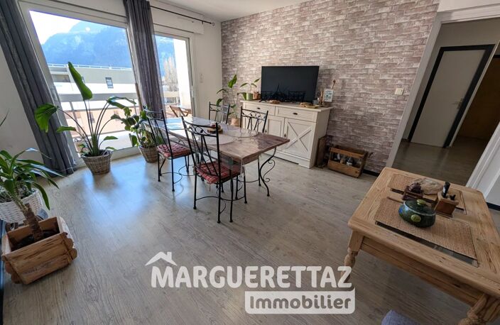 T3 DE 75 M² A CLUSES — photo 2