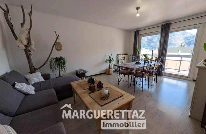 T3 DE 75 M² A CLUSES — photo 4