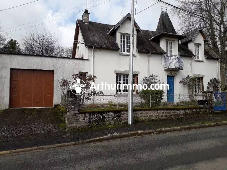 BAGNOLES DE L'ORNE, maison T.4 avec garage proche du centre ville — photo 1