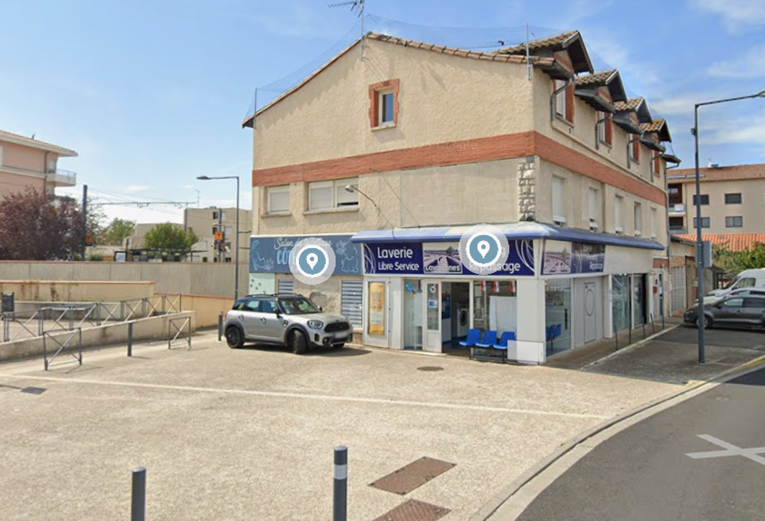 BLAGNAC - Local professionnel - 134m2 - 1400 EUR HC — photo 1