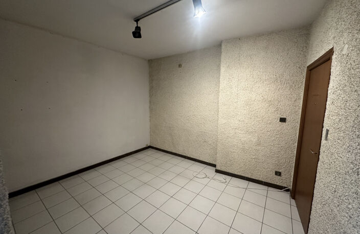 BLAGNAC - Local professionnel - 134m2 - 1400 EUR HC — photo 5