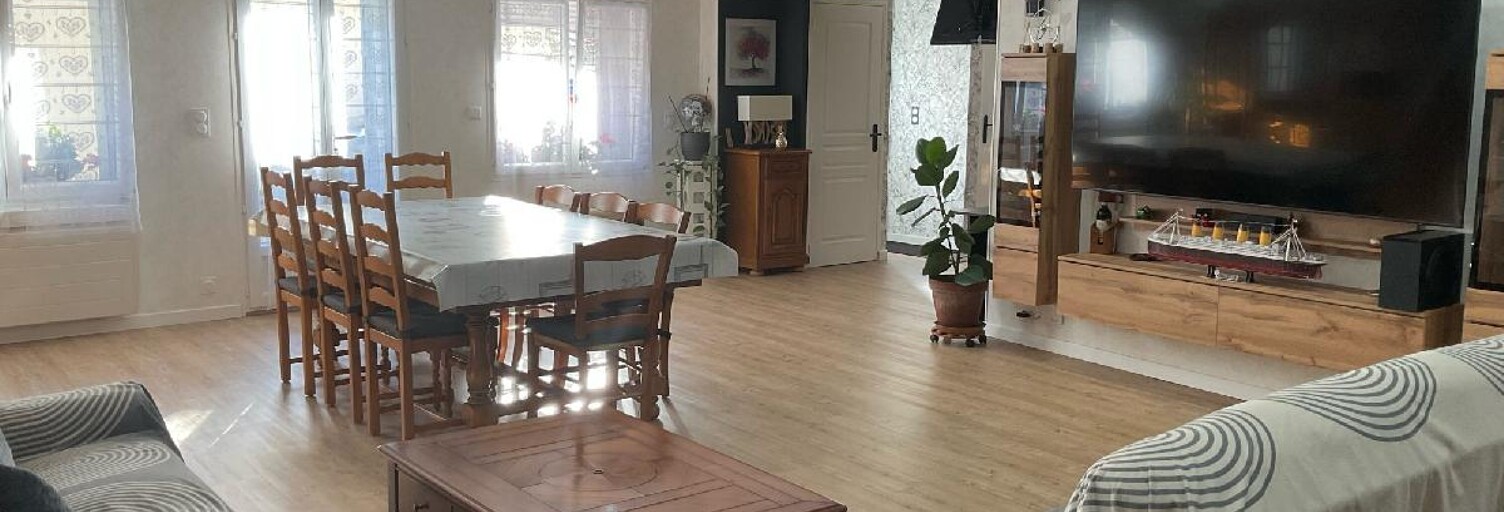 Maison 8 Pièces 162 m² à vendre à Le Gué-d'Alleré (17540)