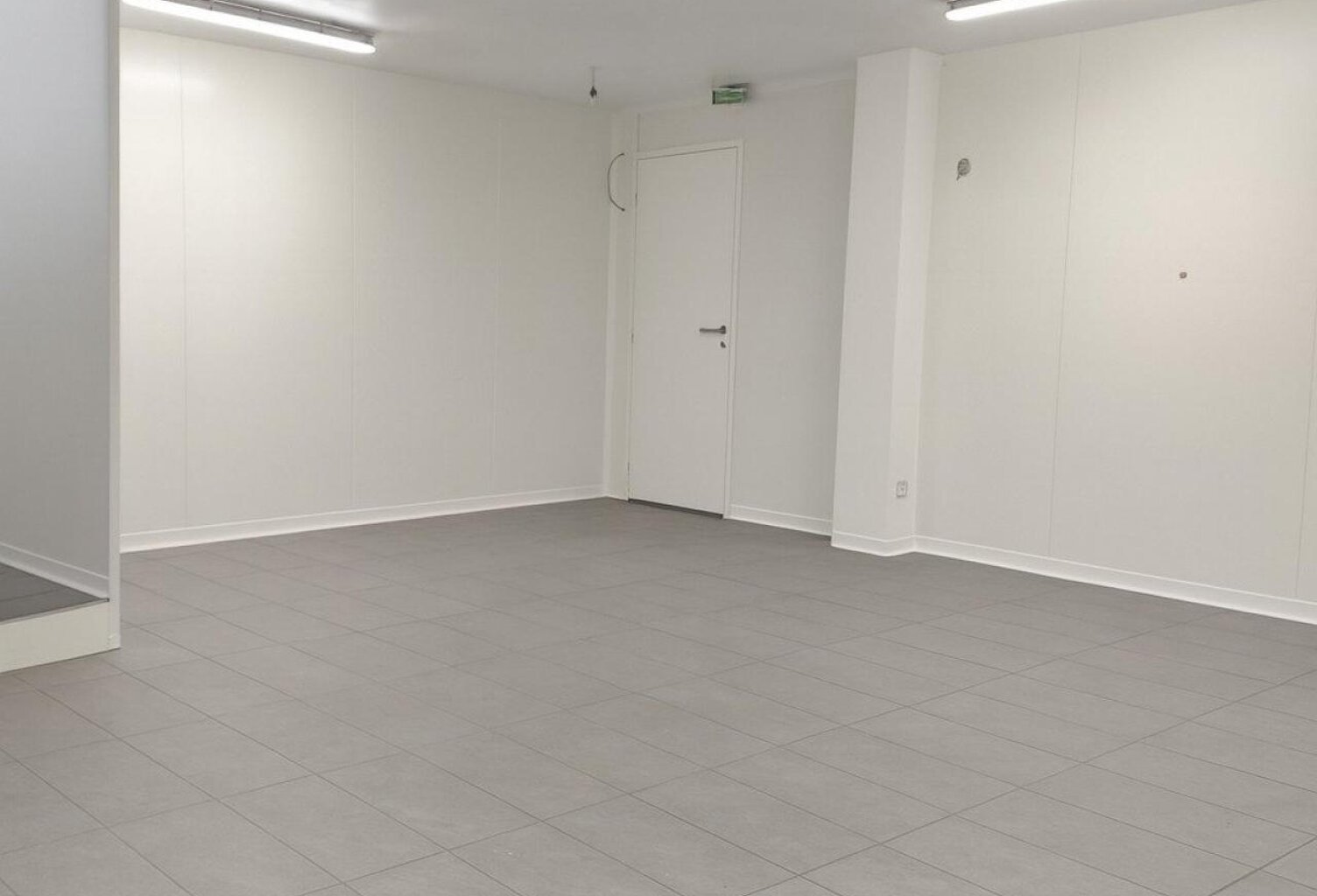 Immeuble à fort potentiel  Emplacement premium à Cambrai — photo 1
