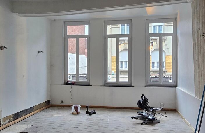 Immeuble à fort potentiel  Emplacement premium à Cambrai — photo 4