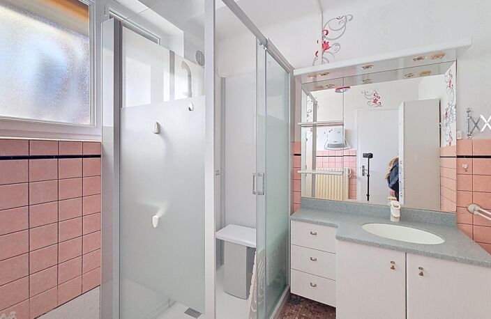 Maison de 229 m2 dont 86 m2 à rénover — photo 5