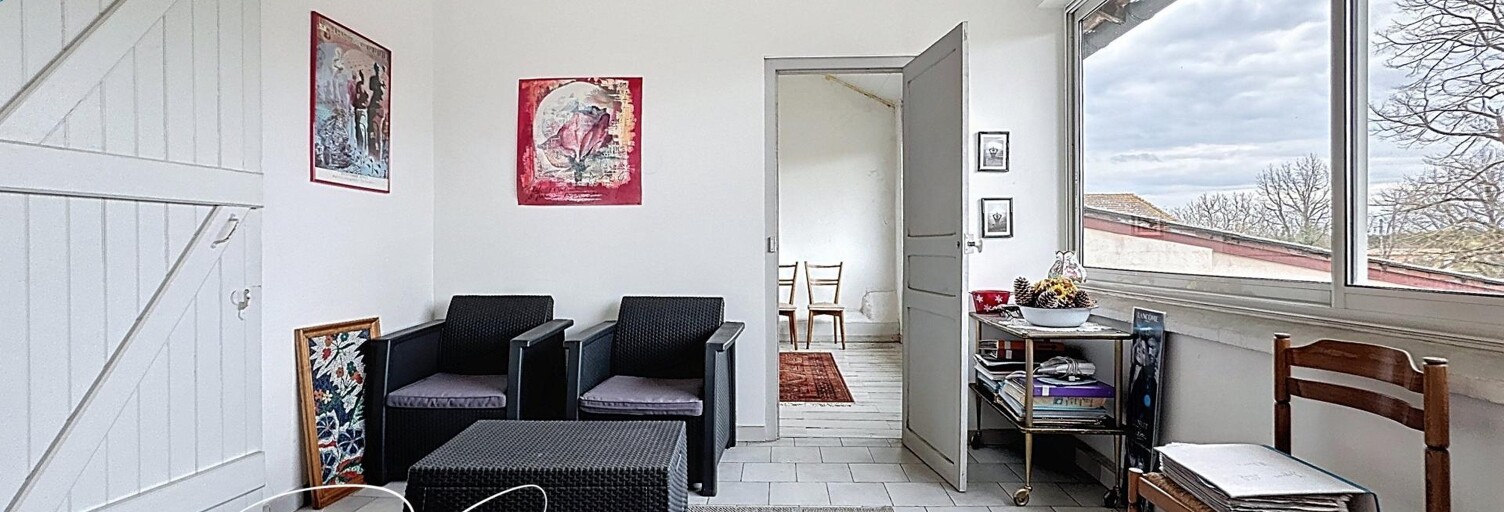 Immeuble  300 m² à vendre à La Ville-Dieu-du-Temple (82290)