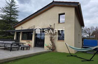 Villa familiale moderne avec jardin, terrasse 5000m2 de montagne — photo du bien