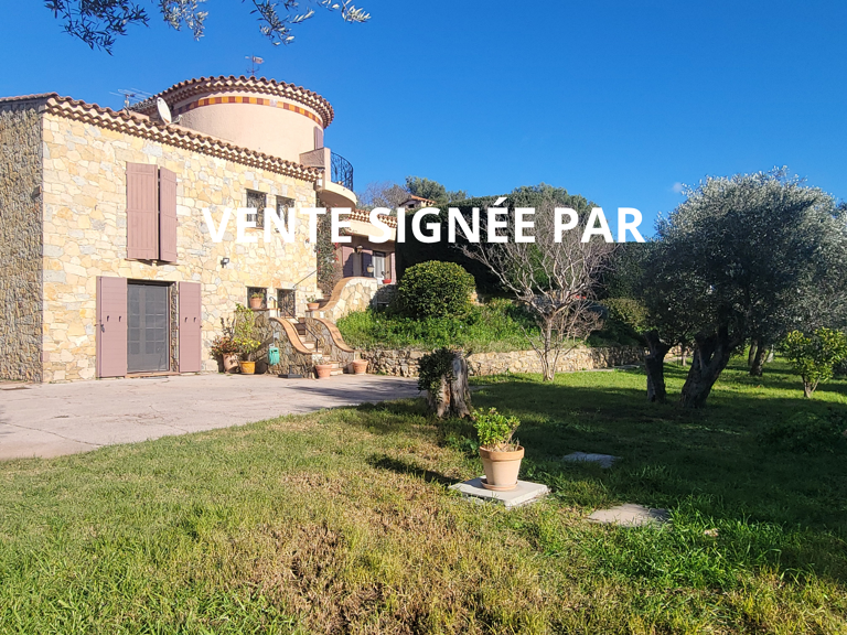 OLLIOULES - Maison familiale - Garage et caves - Terrain 190 — photo 1