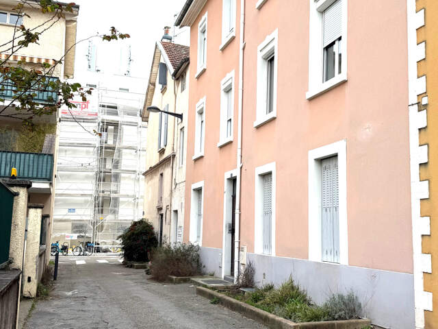 GRENOBLE, 2 P+c équipée — photo du bien