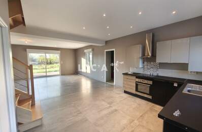 A Découvrir sans tarder ! Maison jumelée F3 entièrement rénovée — photo du bien