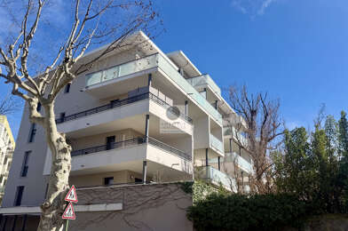 Appartement 3 pièces 240000 €