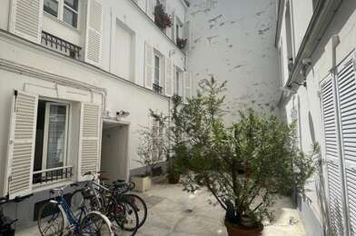 Appartement 1 pièces 860 €