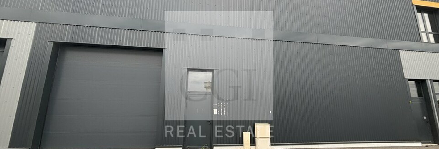 Commerce  1185 m² à louer à Neuville-sur-Saône (69250)