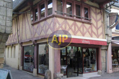 Immeuble  196600 €